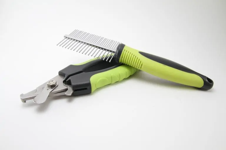 Pic 6 a grooming comb and nail clippers